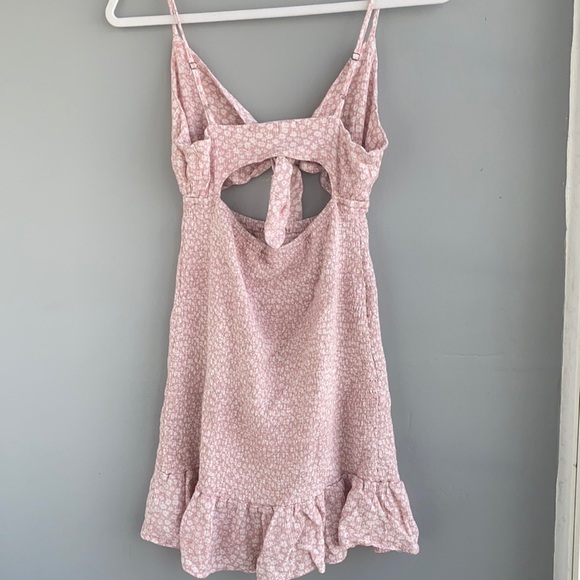 Light Pink and White Mini Dress - Picture 3 of 5